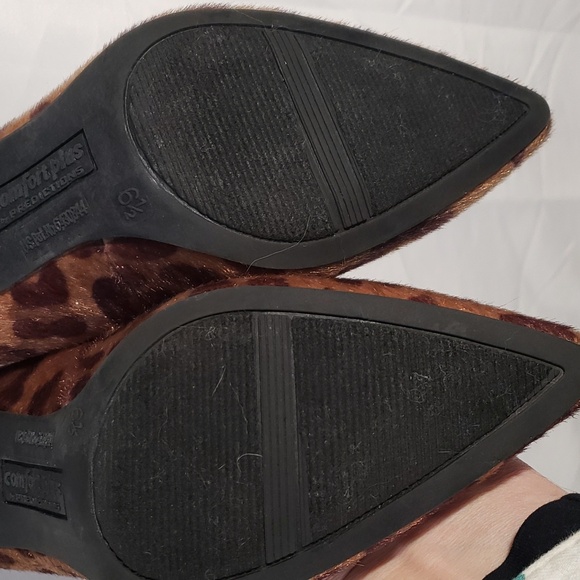 Comfort plus jaguar print pumps size 6.5  3" heel. Brown and tan. - Picture 7 of 7